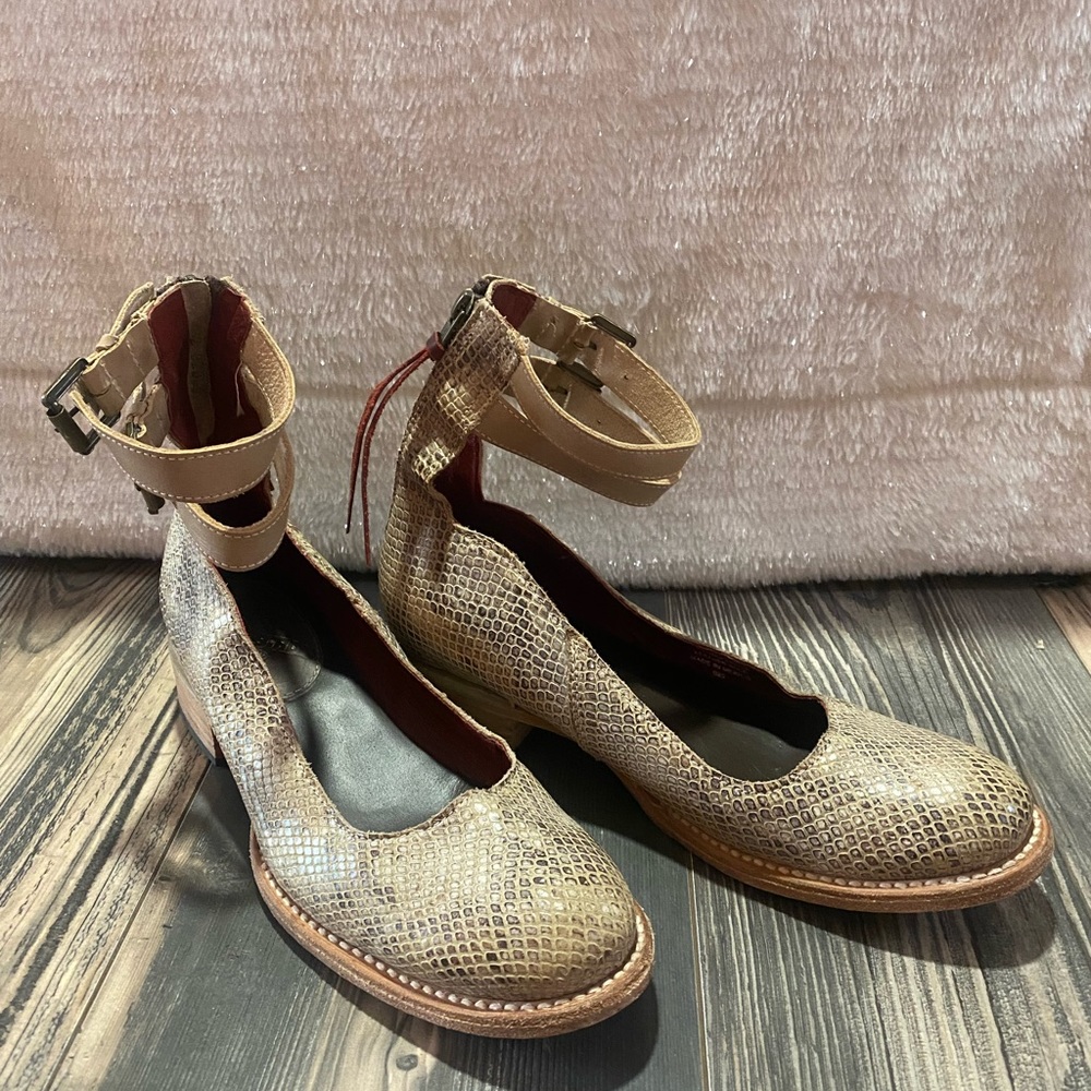 Maribel Freebirds size 9 - Picture 5 of 5